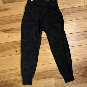 Lululemon camo align jogger